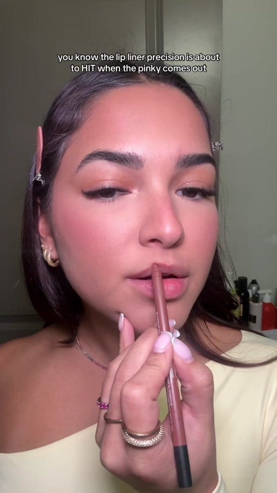 Post 2 by isa on TikTok (video)