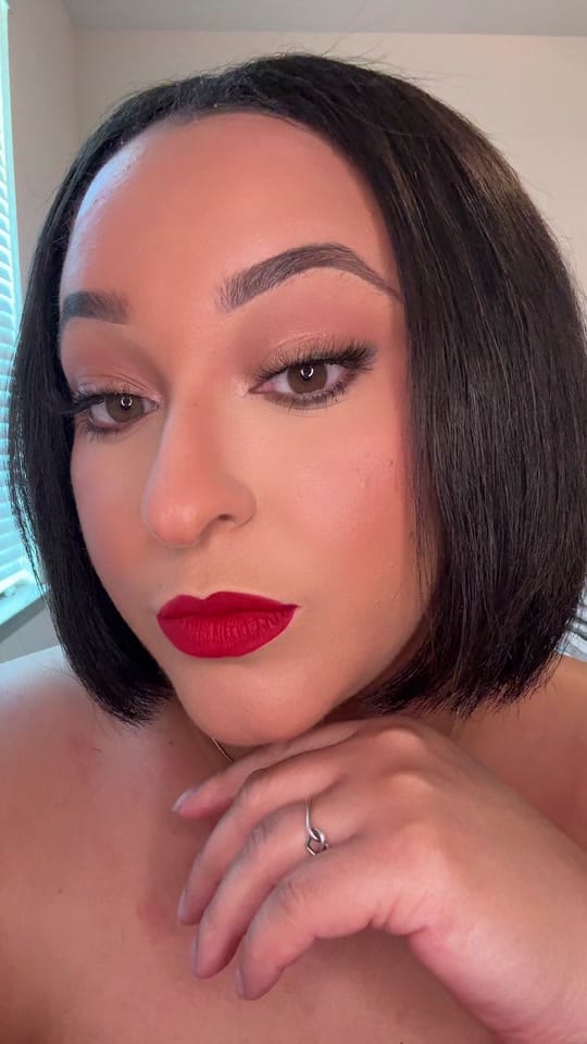 Post 1 by Kim on TikTok (video)