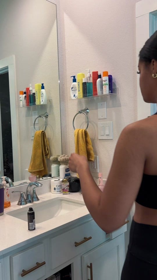 Post 3 by Jasmine Yvonne on TikTok (video)