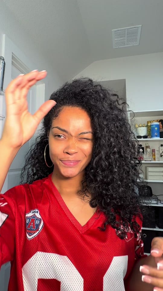 Post 6 by Jasmine Yvonne on TikTok (video)