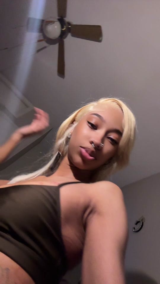 Post 1 by yofavSAGGGGGGGGG on TikTok (video)