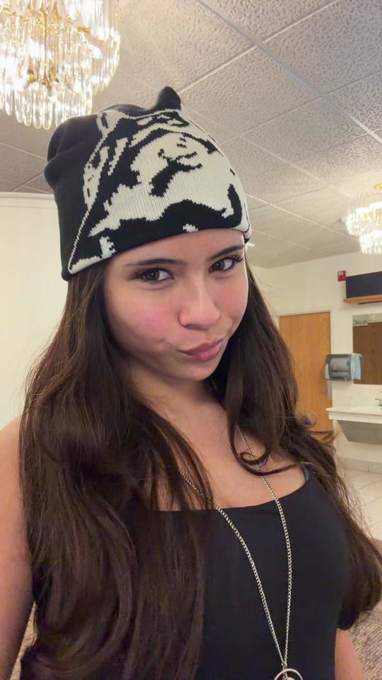 Post 2 by Elika 🧸 on TikTok (video)