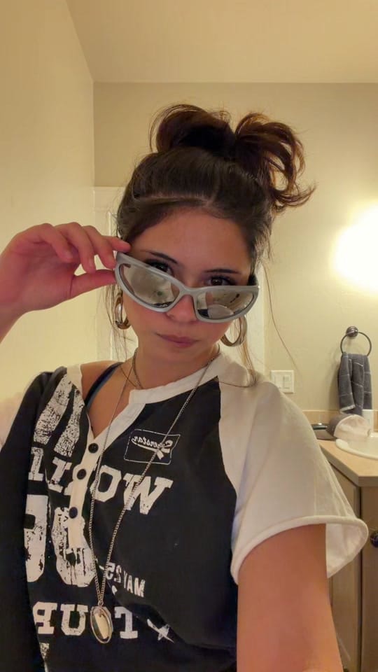 Post 5 by Elika 🧸 on TikTok (video)