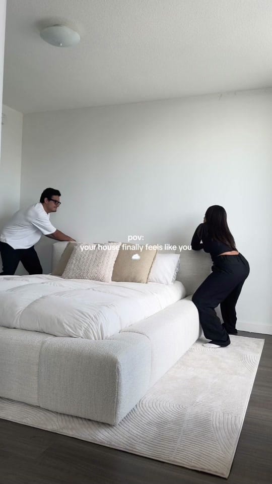 Post 8 by Jossiany Bravo on TikTok (video)