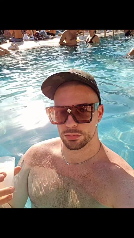 Post 8 by Scott Malaney on TikTok (video)