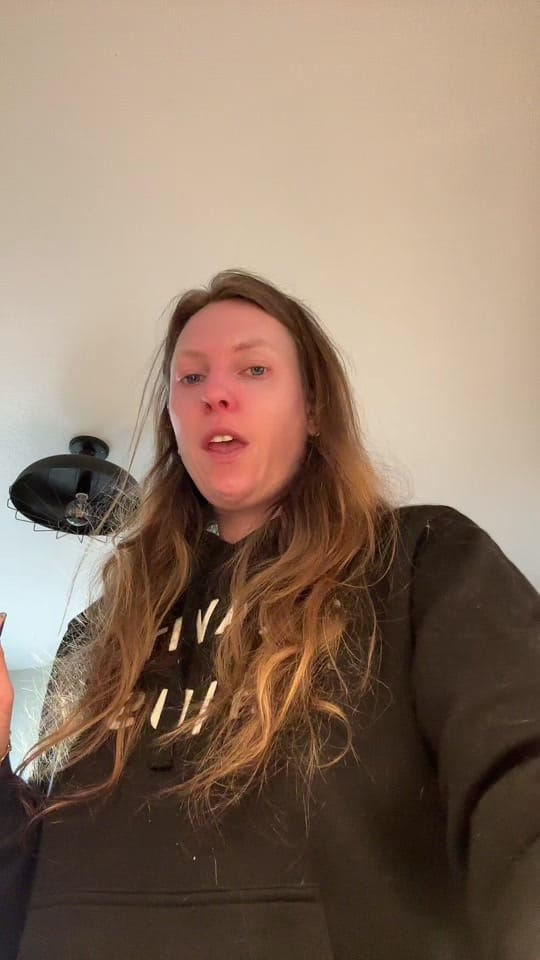 Post 6 by Lindsey | Meant to Bea on TikTok (video)
