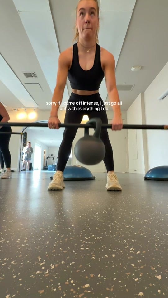 Post 1 by Sarah Edwards on TikTok (video)
