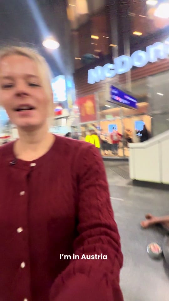 Post 7 by Kat | Travel 🌎✈️🌺 on TikTok (video)