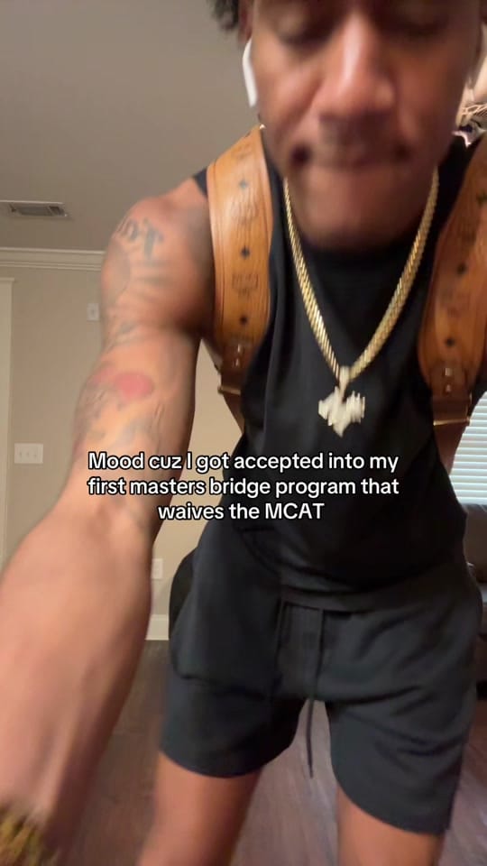 Post 1 by Mark Black on TikTok (video)