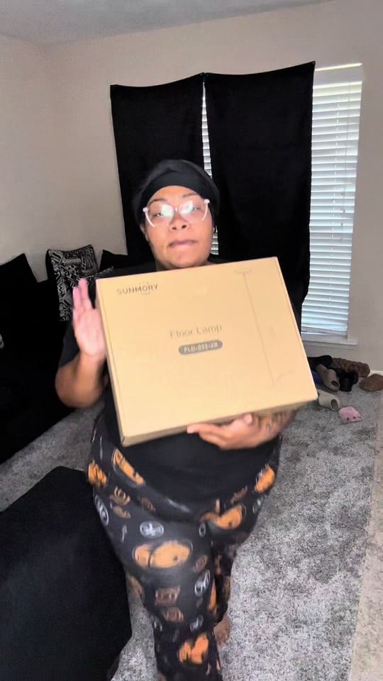 Post 8 by justdoubledee on TikTok (video)