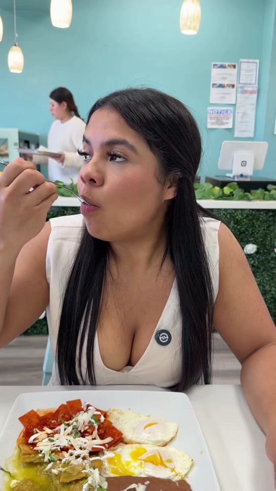 Post 7 by Briana Arriaga on TikTok (video)