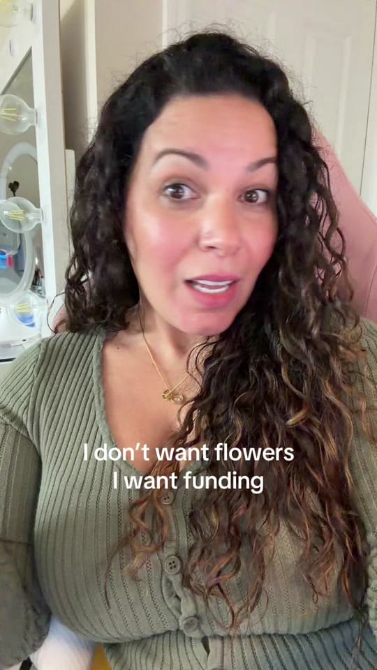 Post 3 by Arysbella on TikTok (video)