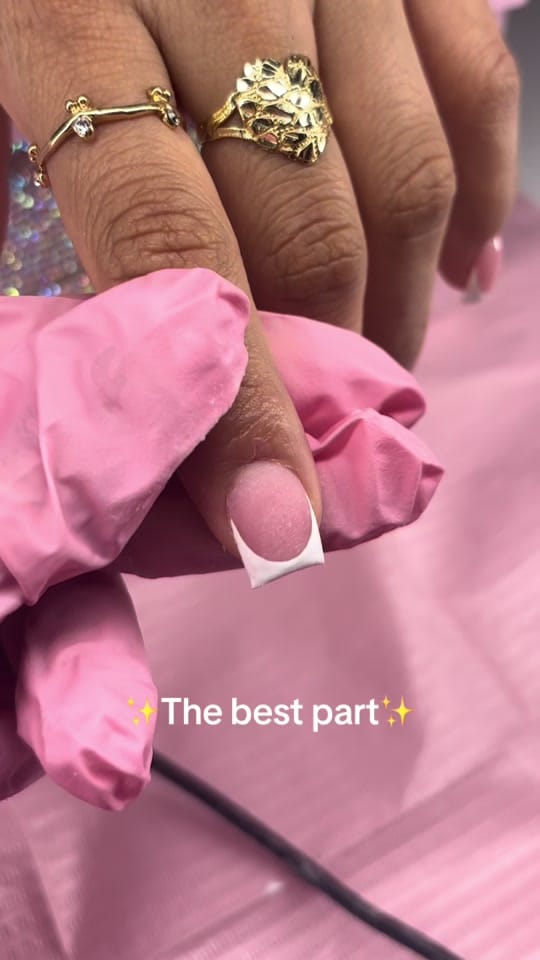 Post 9 by LV Nail Tech🩷 on TikTok (video)