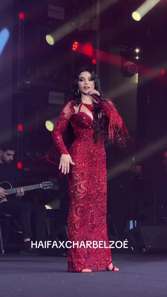 Post 3 by CHARBEL ZOÉ on TikTok (video)