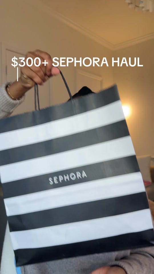 Post 7 by erin | skincare and more 🫶🏾 on TikTok (video)