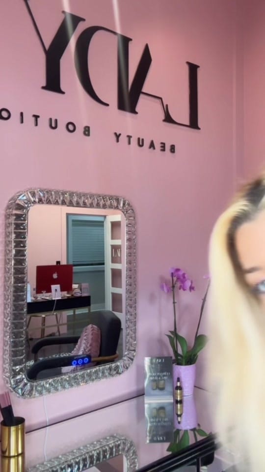 Post 4 by Arabella Trasca on TikTok (video)