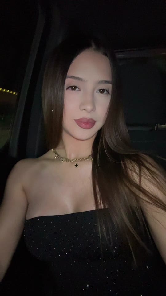 Post 3 by Liz on TikTok (video)