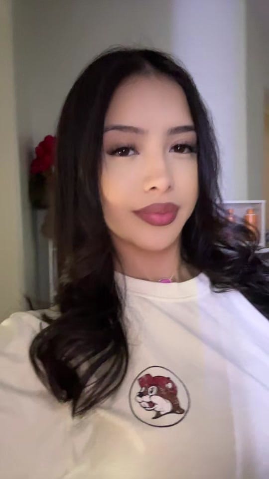 Post 7 by Liz on TikTok (video)