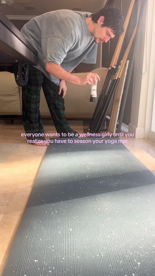 Post 7 by Kevin Cruz on TikTok (video)