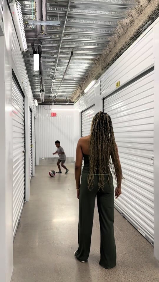 Post 8 by Sadé Amari on TikTok (video)
