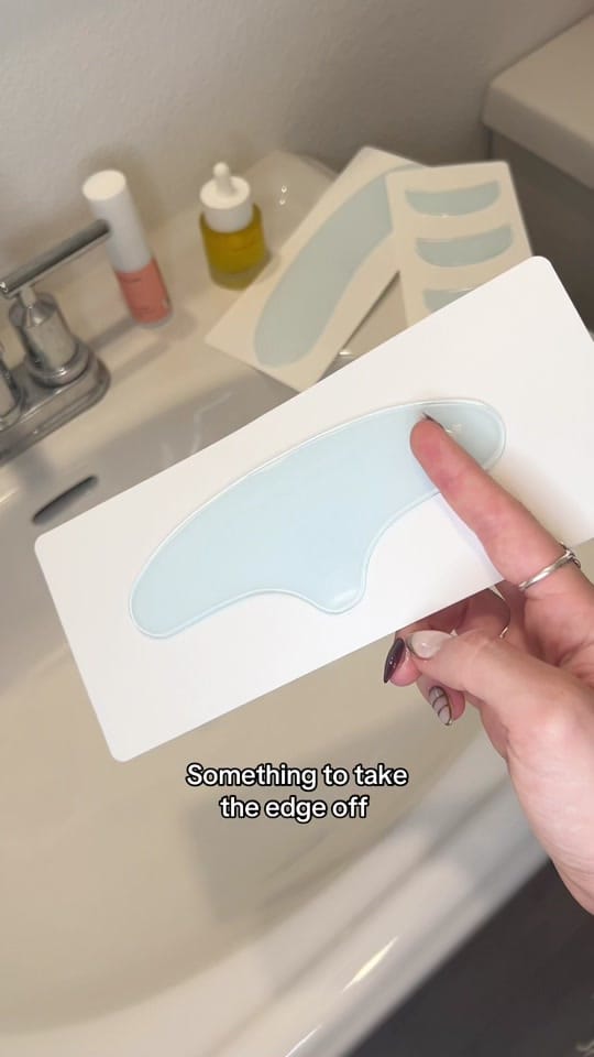 Post 3 by Dermaclara on TikTok (video)