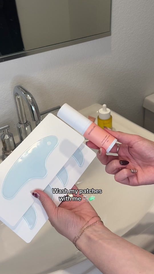 Post 1 by Dermaclara on TikTok (video)