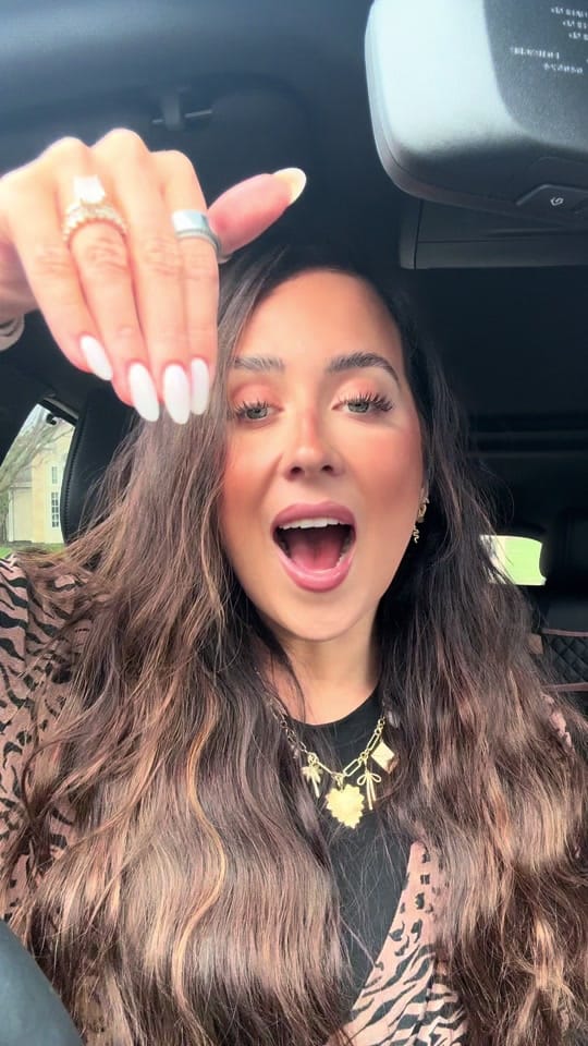 Post 1 by Jen ✨ on TikTok (video)