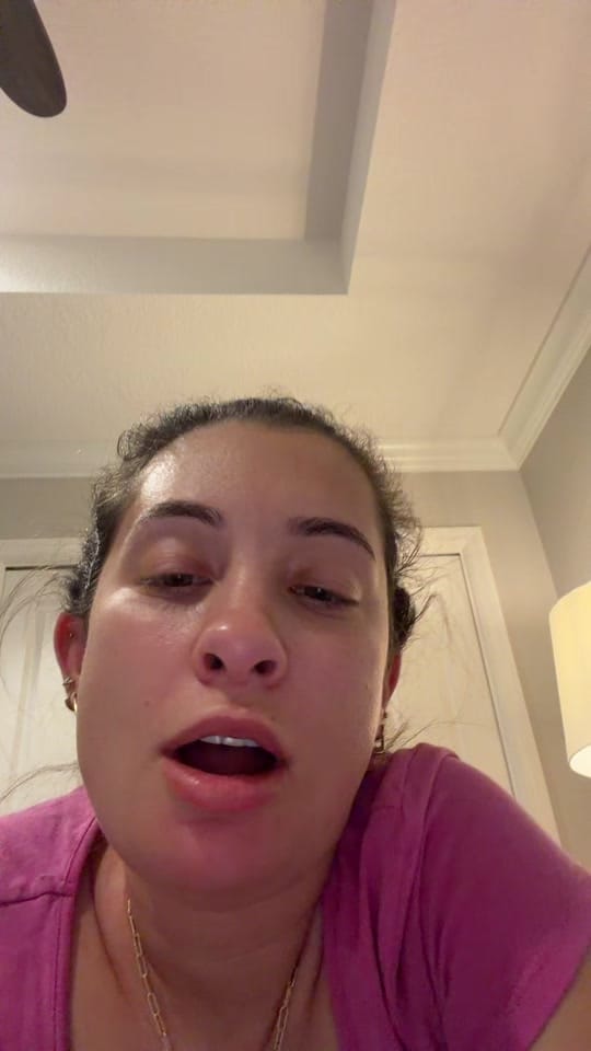 Post 6 by NICOL CONCILIO on TikTok (video)