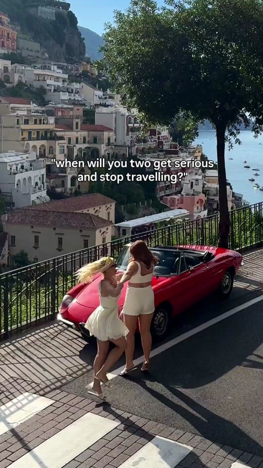 Post 5 by Samantha Russell on TikTok (video)