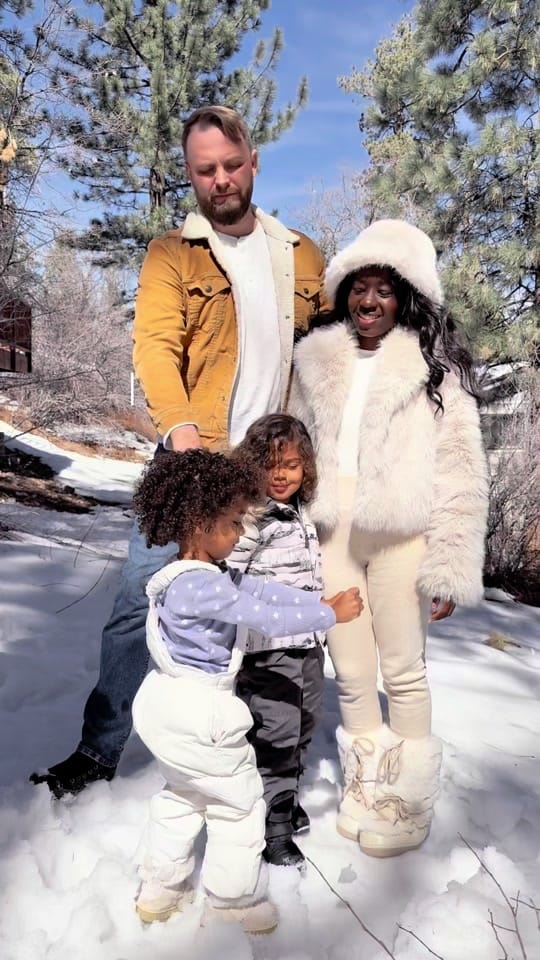 Post 5 by Kameron & Naomi on TikTok (video)