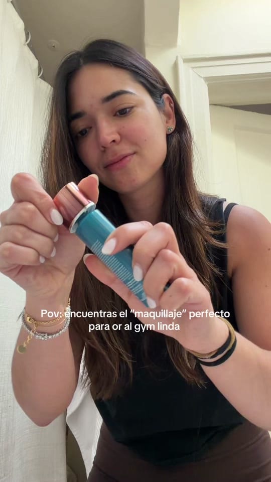 Post 1 by Lucia Vaccaro on TikTok (video)