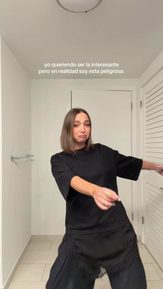 Post 6 by mavasimonellis on TikTok (video)