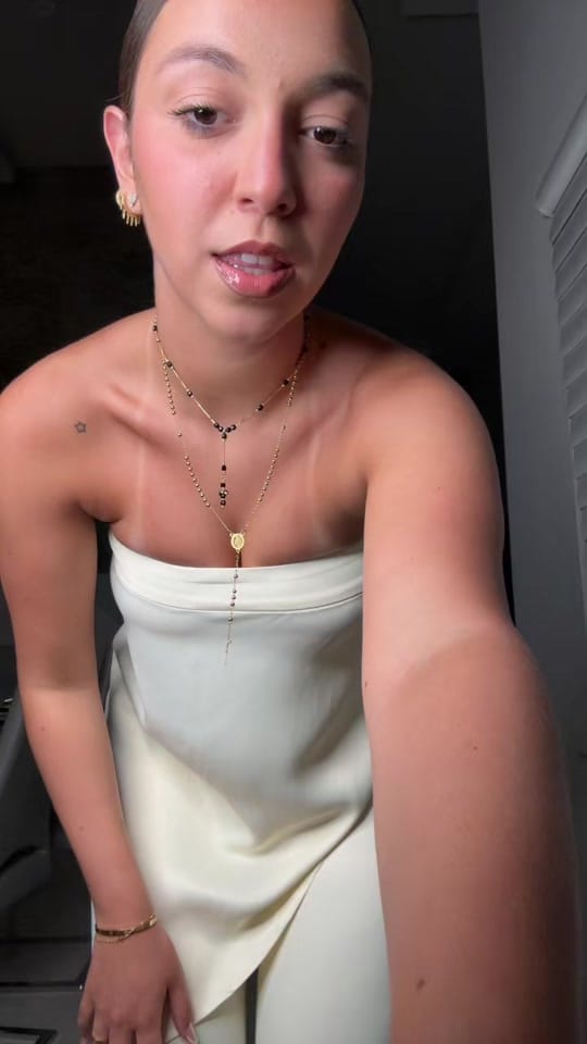 Post 10 by mavasimonellis on TikTok (video)