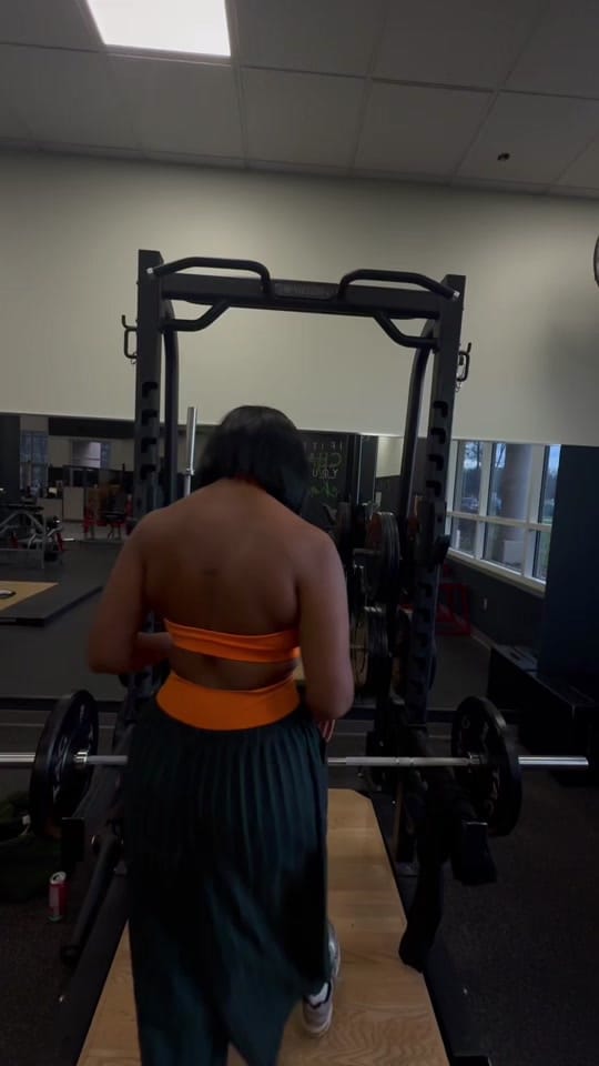 Post 1 by mo.irl_ on TikTok (video)