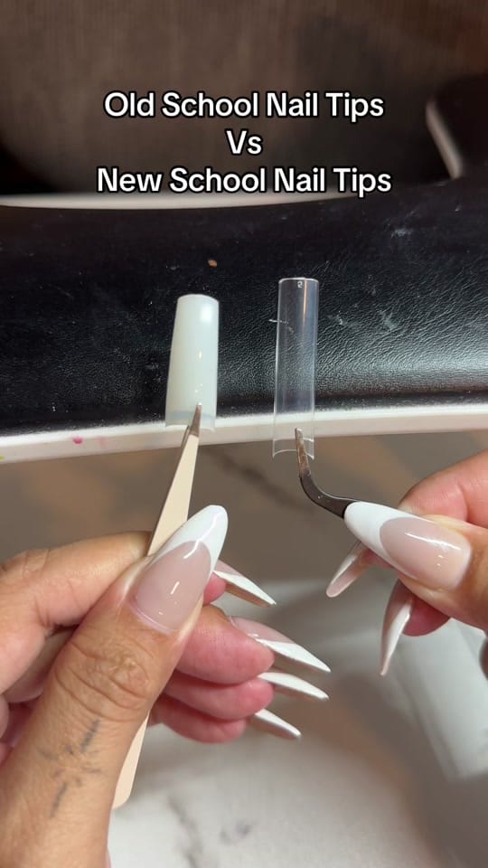 Post 8 by cyn.citynails on TikTok (video)