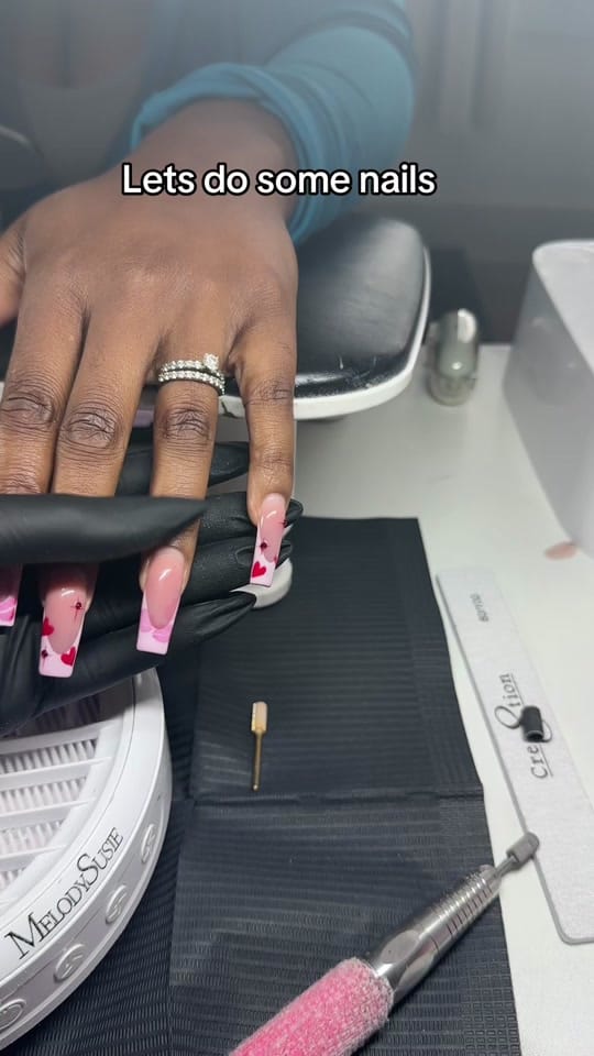 Post 7 by cyn.citynails on TikTok (video)