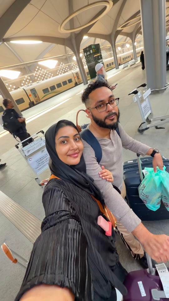 Post 5 by Humna Glam💋 on TikTok (video)
