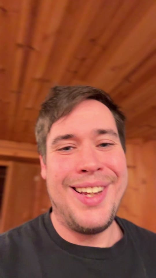 Post 1 by manifoldtravels on TikTok (video)