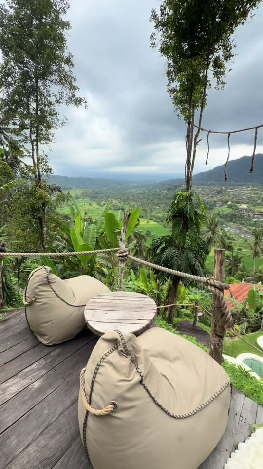 Post 6 by Jemia | Luxe Travel Advisor✈️ on TikTok (video)