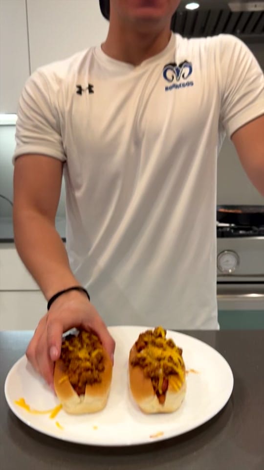 Post 10 by Brandon Jiménez on TikTok (video)
