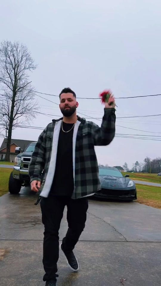 Post 3 by Tooturnt ᐞᐄᐞ 𓂀 on TikTok (video)