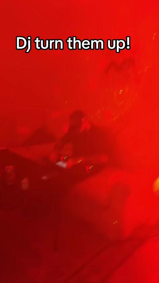 Post 1 by Tooturnt ᐞᐄᐞ 𓂀 on TikTok (video)