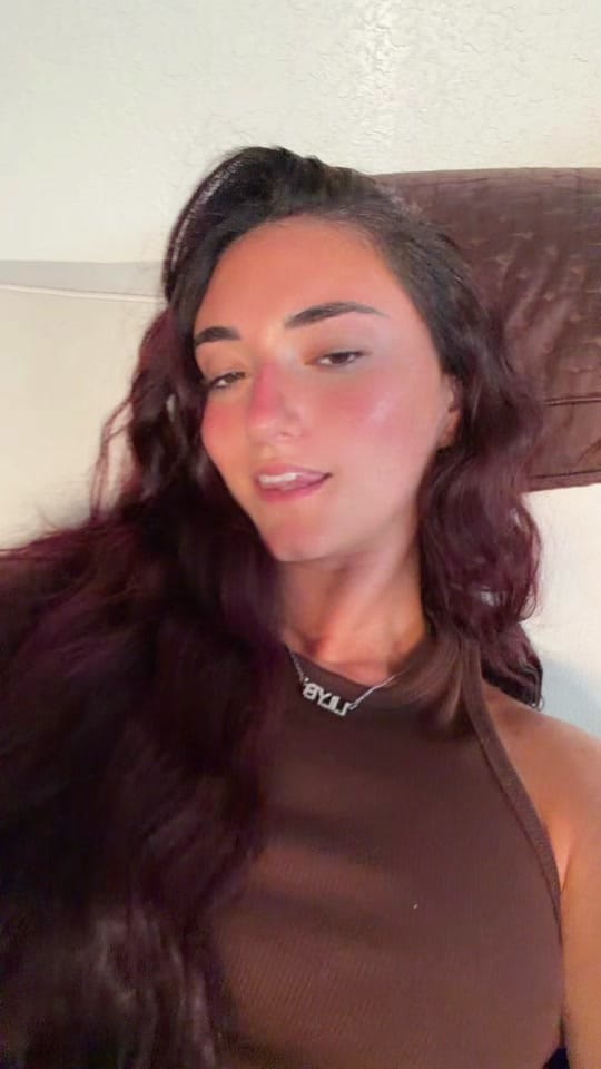 Post 4 by Lily B on TikTok (video)