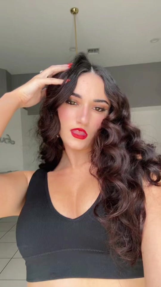 Post 9 by Lily B on TikTok (video)