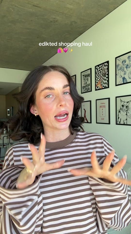 Post 7 by itsjilliannicolee on TikTok (video)
