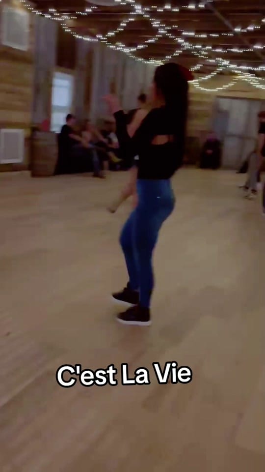 Post 4 by Jenny Geska on TikTok (video)