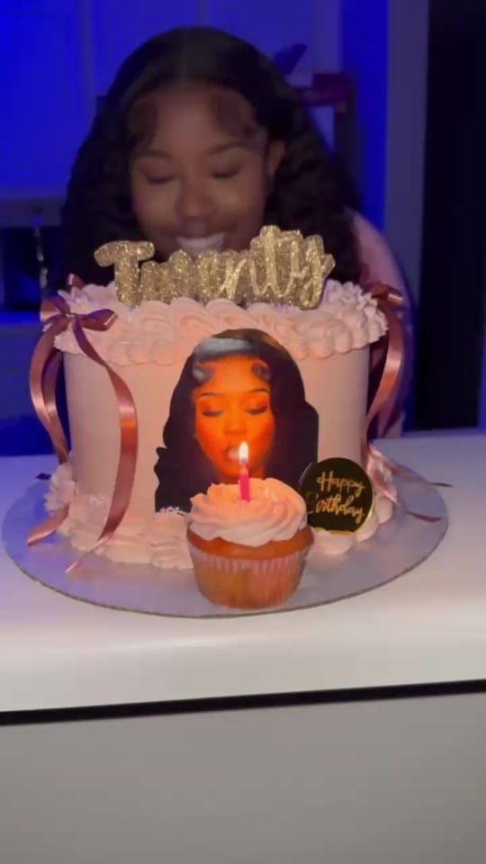 Post 5 by Makeupby.•P on TikTok (video)