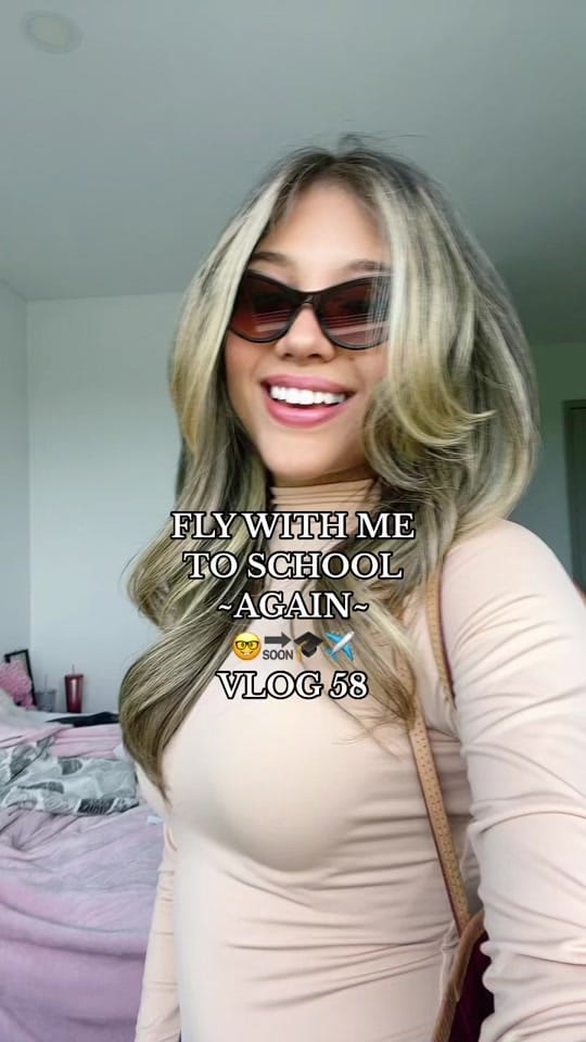 Post 9 by itsgivingmariana on TikTok (video)
