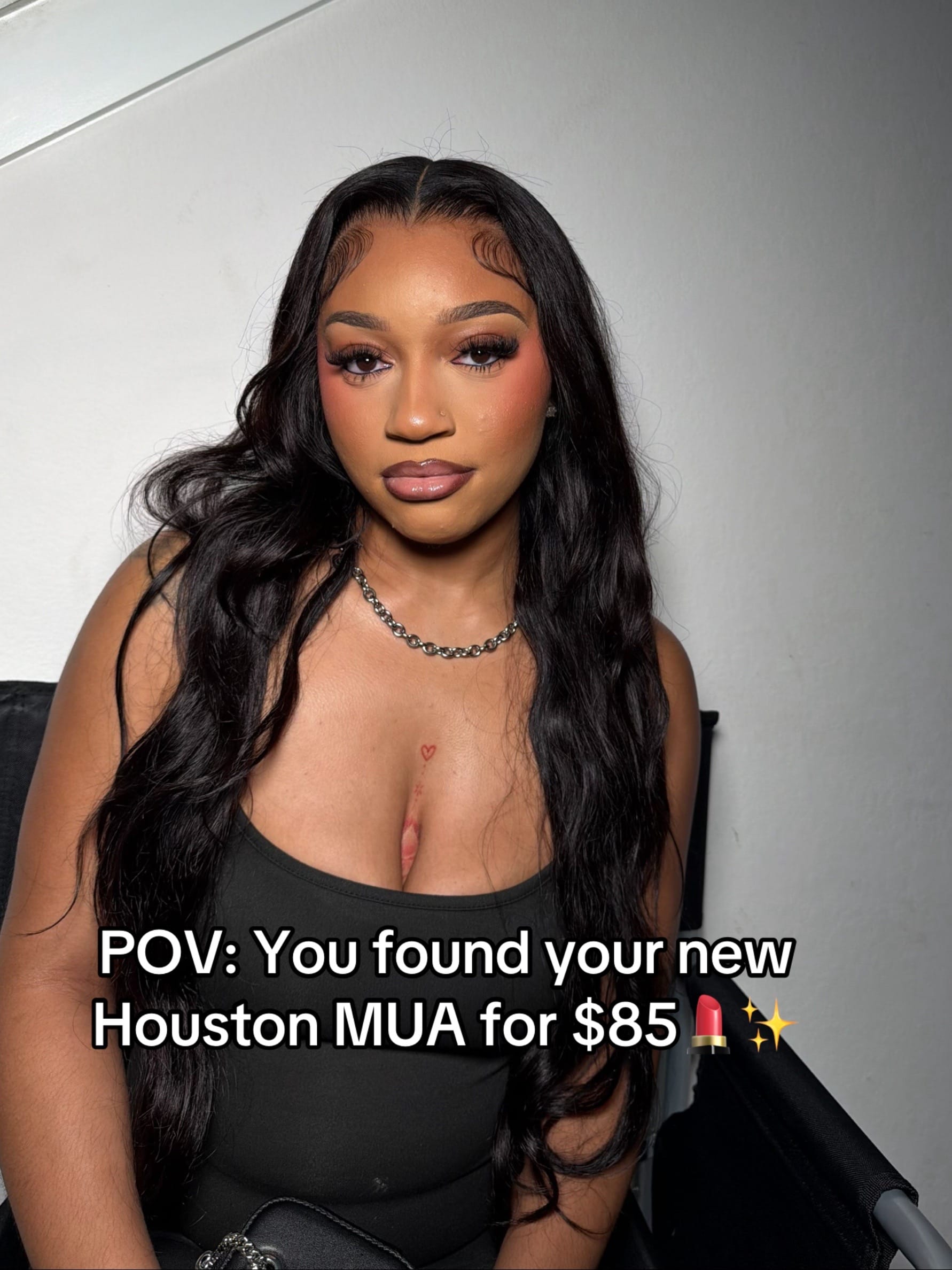 Post 2 by Makeupbyjanaek on TikTok (video)