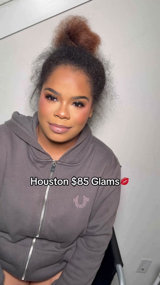 Post 5 by Makeupbyjanaek on TikTok (video)
